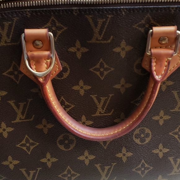 LV Alma PM - Picture 4 of 16
